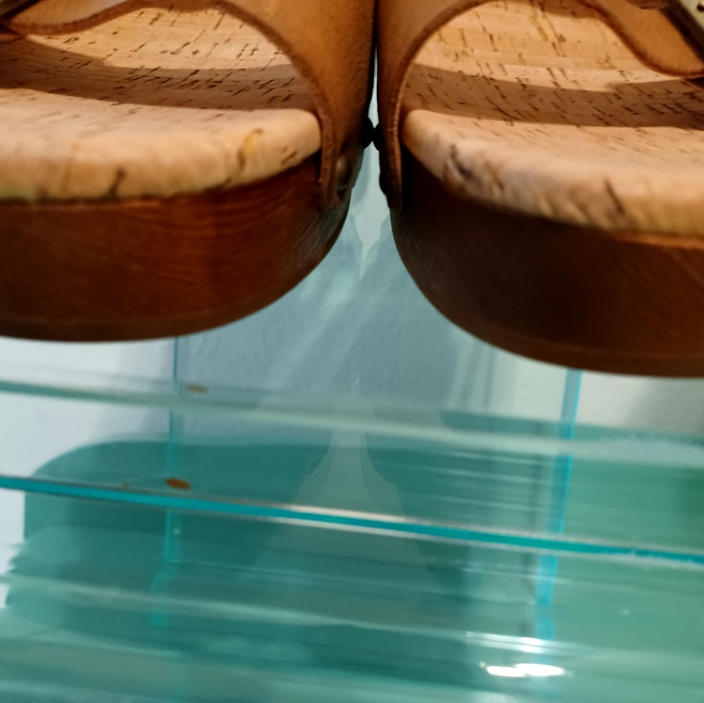Shoes - Picture 5 of 5